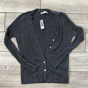 Zara gray knit cardigan